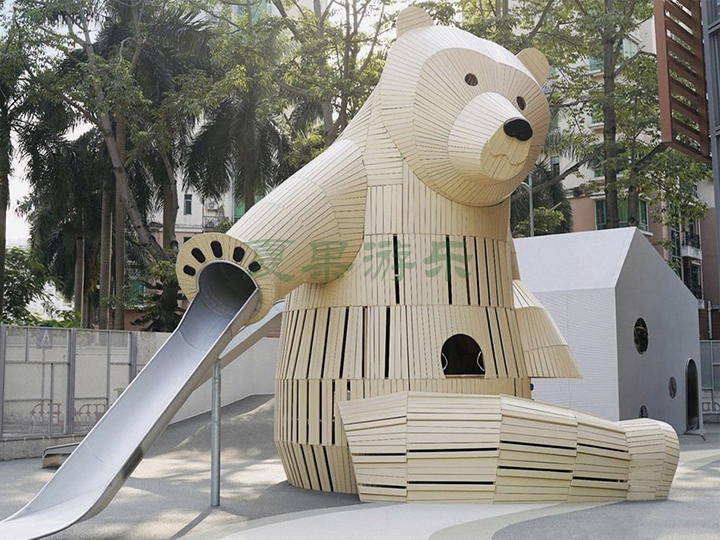 大熊造型不锈钢滑梯