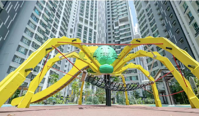 山东青岛蜘蛛造型不锈钢滑梯项目案例(图3)